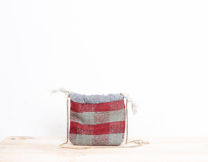 KILIM POUCH GRANA Y VERDE CON BRILLI PLATA S