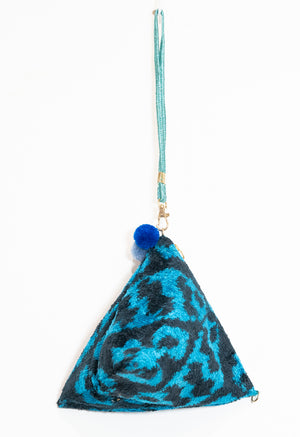 SILKWORM COCOON S BLACK AND BLUE