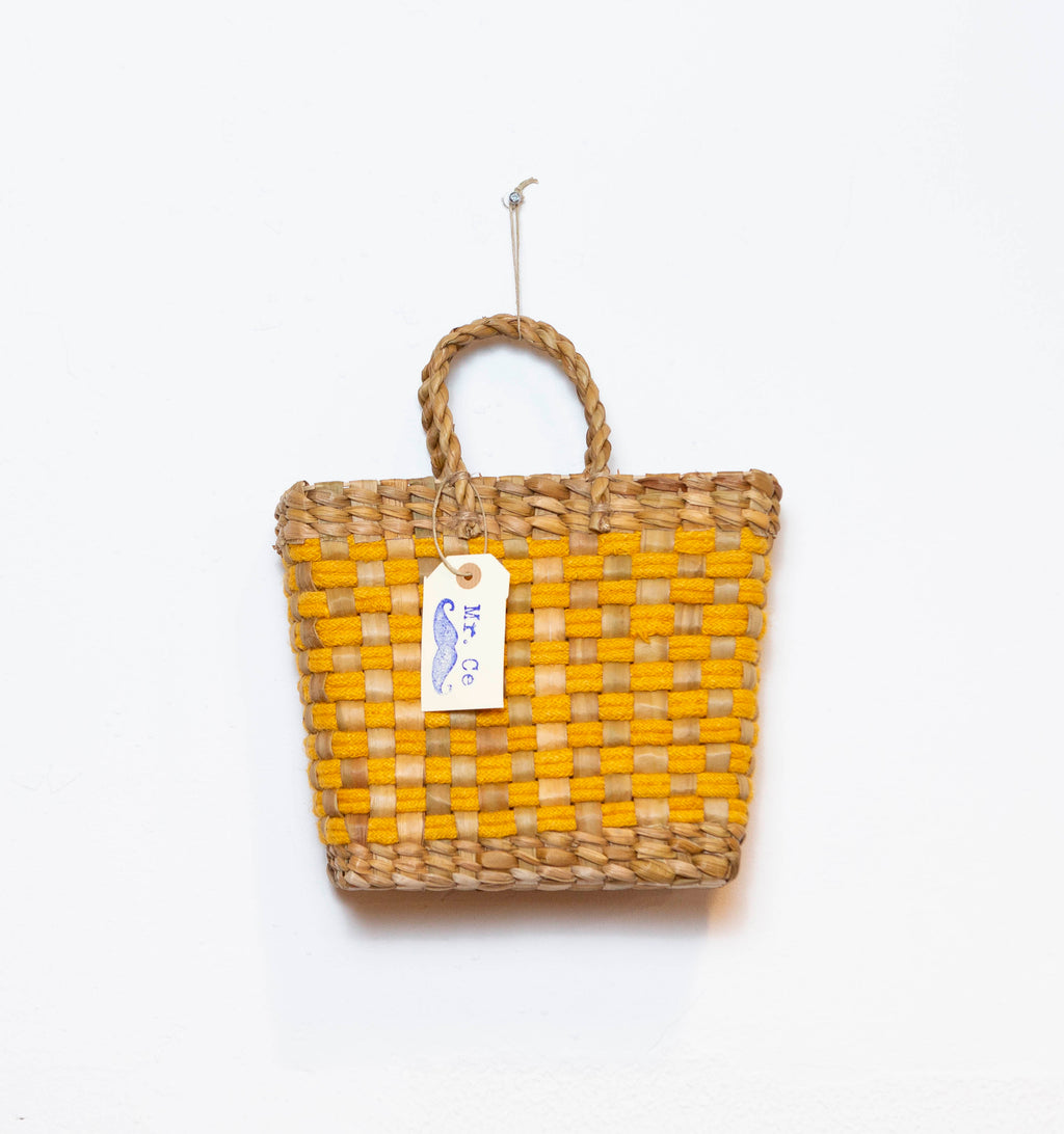 BASKET VINTAGE YELLOW  S