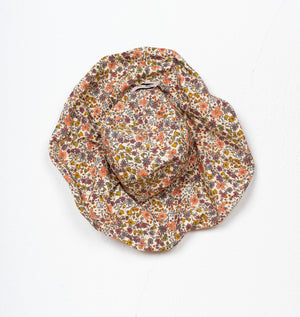 GORRO FLORES EN OCRES