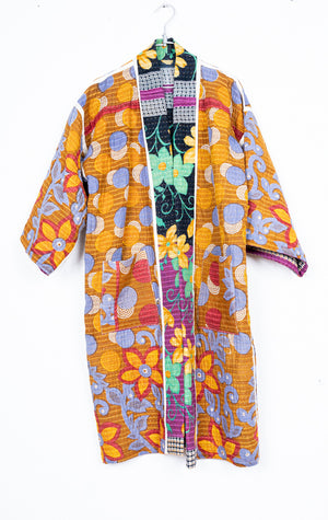 Kimono malva con flores amarilloso